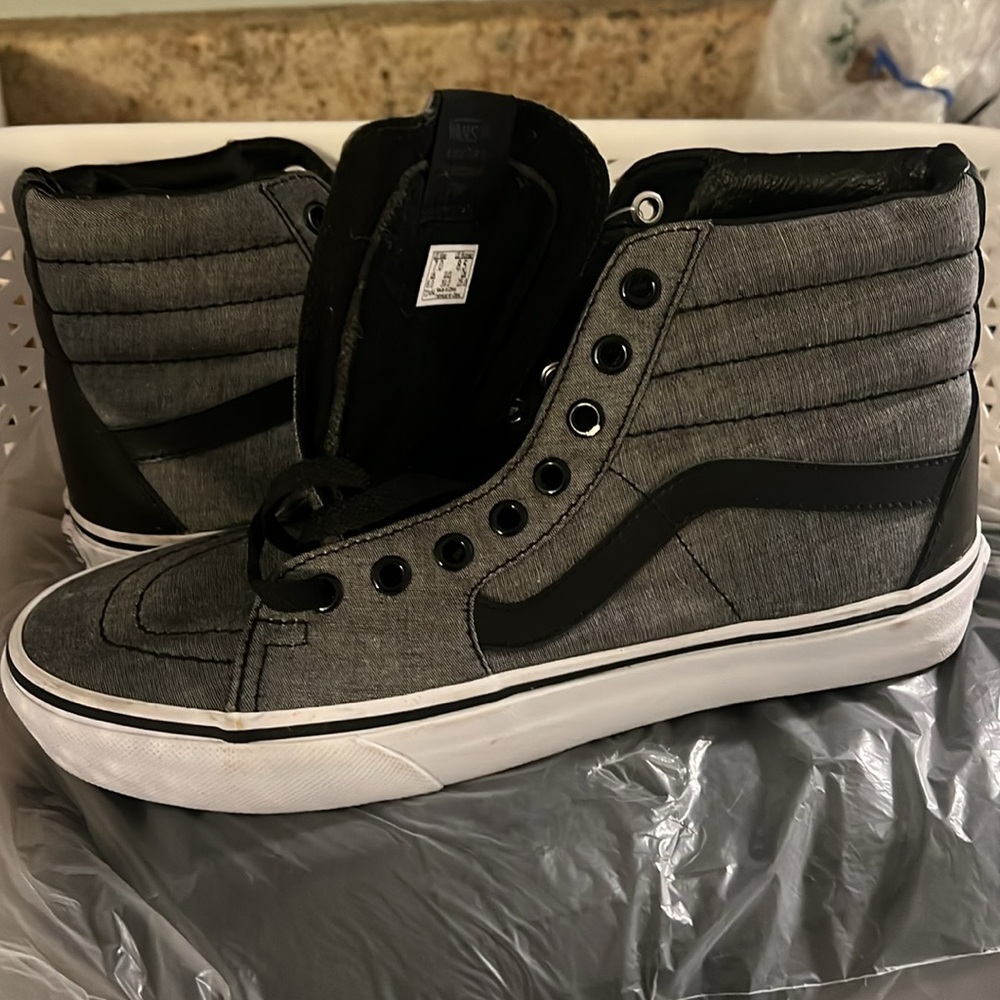 NWT, Vans High tops
